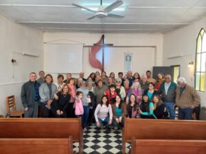 A group photo of Rev. Vinajeras. Argentinian congregation.